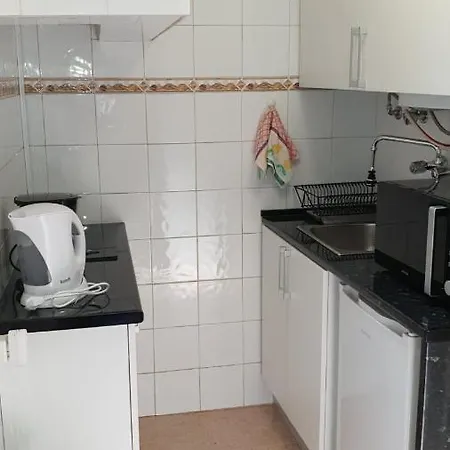 Deluxe 15 2- Sao Jorge Private * Lissabon